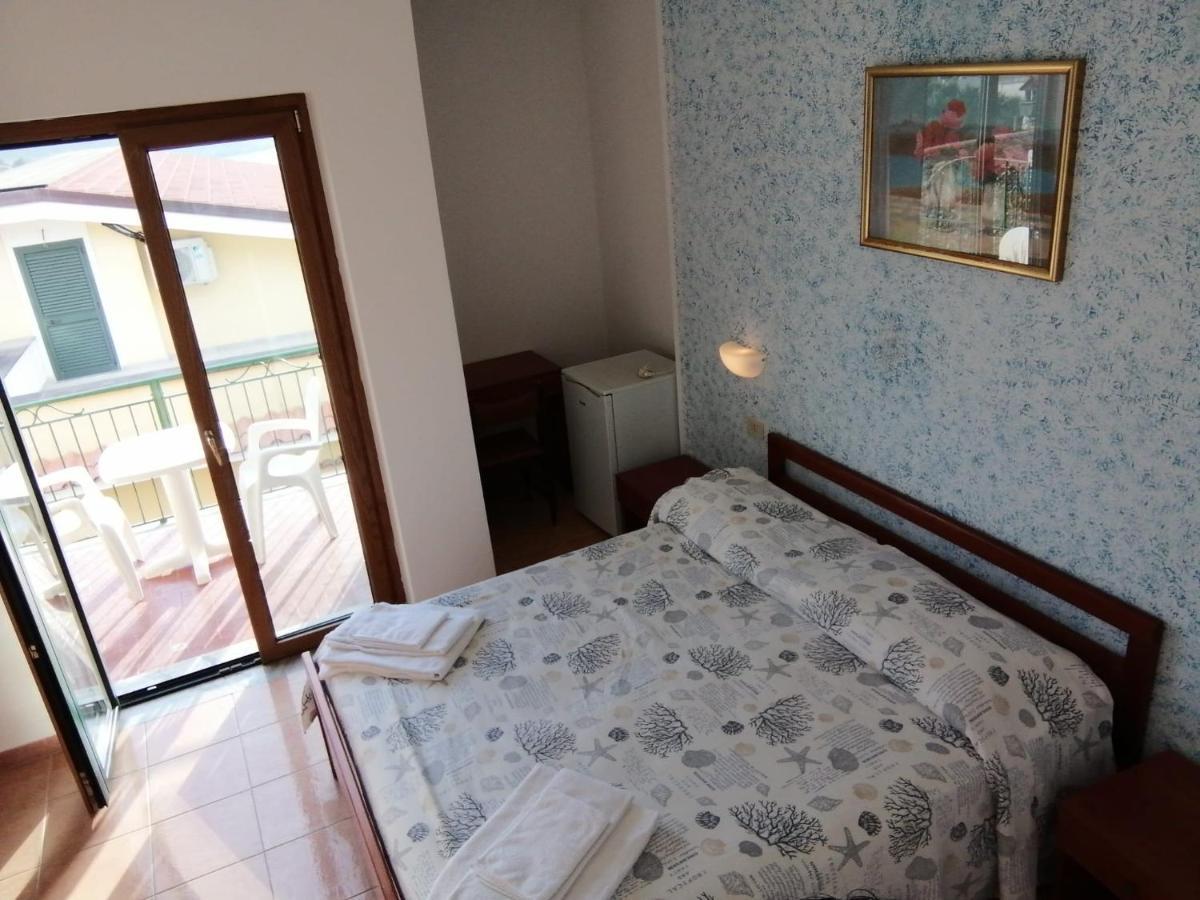 Parigino Hotel Palinuro Buitenkant foto